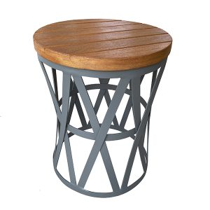 mesa de apoio em aluminio com tampo em madeira cumaru para varanda gourmet